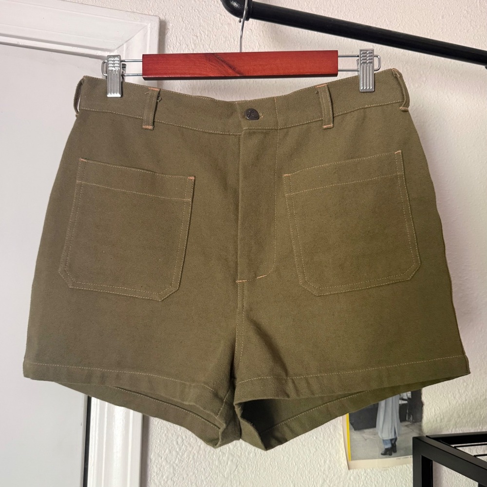 LANDERS olive army green utility high rise cotton patch pocket shorts